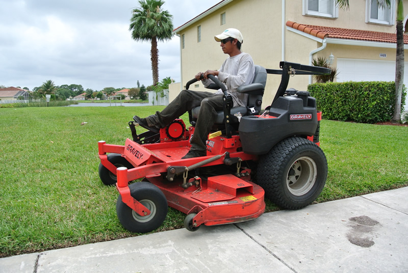 Residential Landscape Design and Maintenance Palm Beach Florida